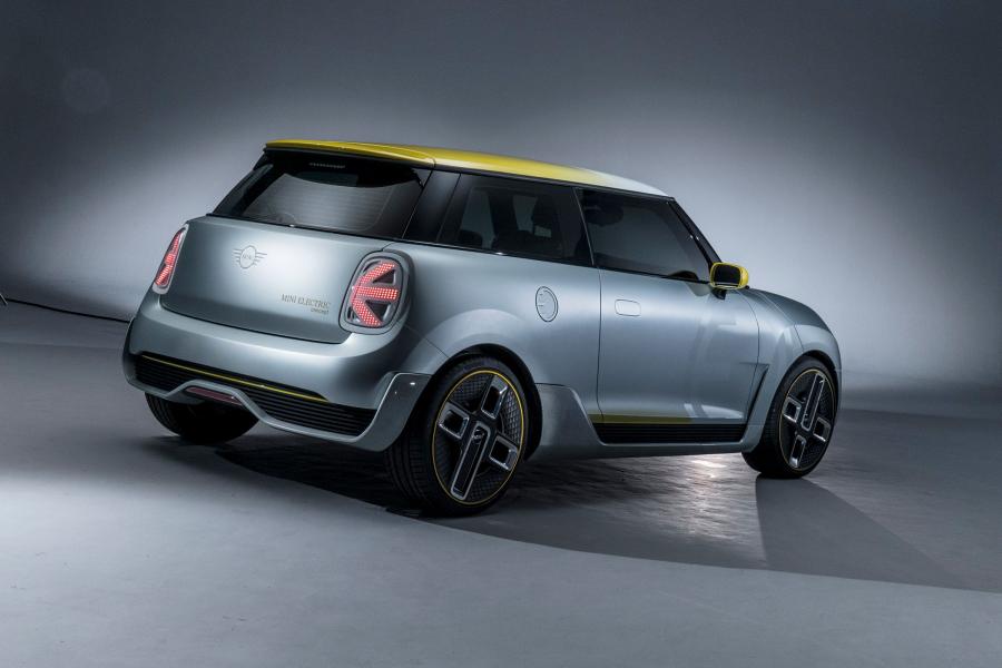  Mini Electric Concept 2017 года  (фото 24 из 47)